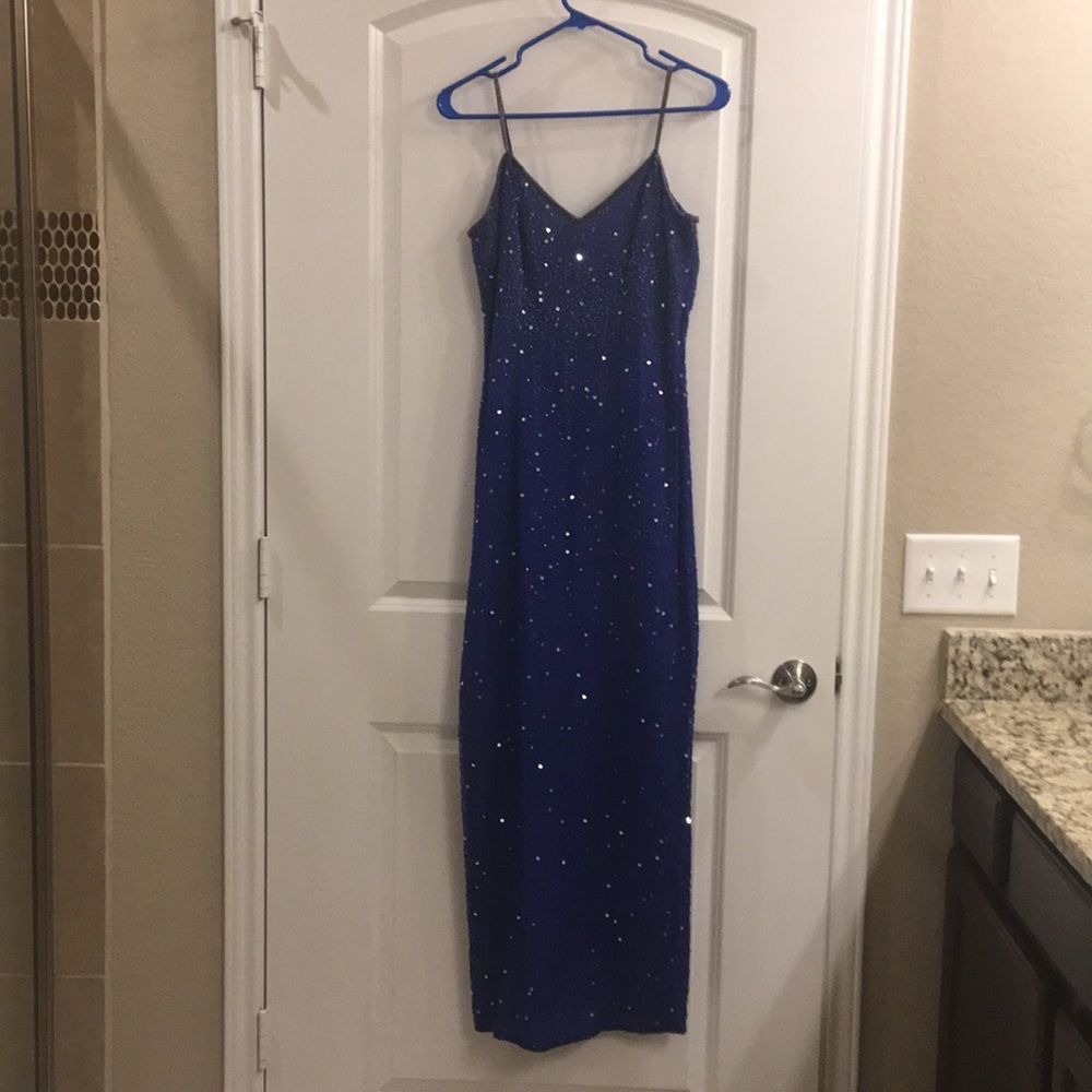 Laurence Kazar New York - 100% silk - gown
